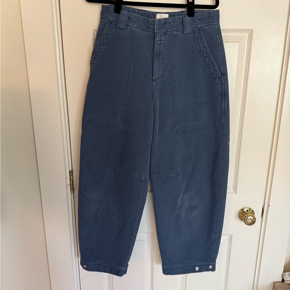 Closed Light Blue Textured Pants - Picture 3 of 8